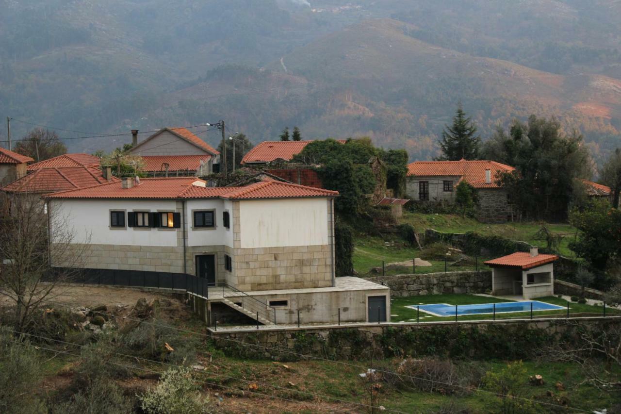 Villa Casa Fouces By Geres Casas Extérieur photo
